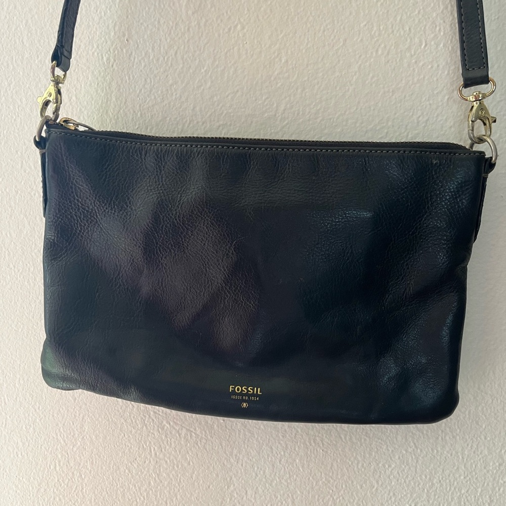 Fossil Black Leather Convertible Crossbody